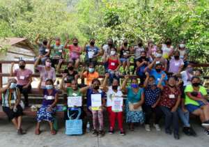 Equidad y liderazgo / Equity and leadership