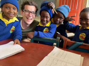 Volunteers enrich our classrooms