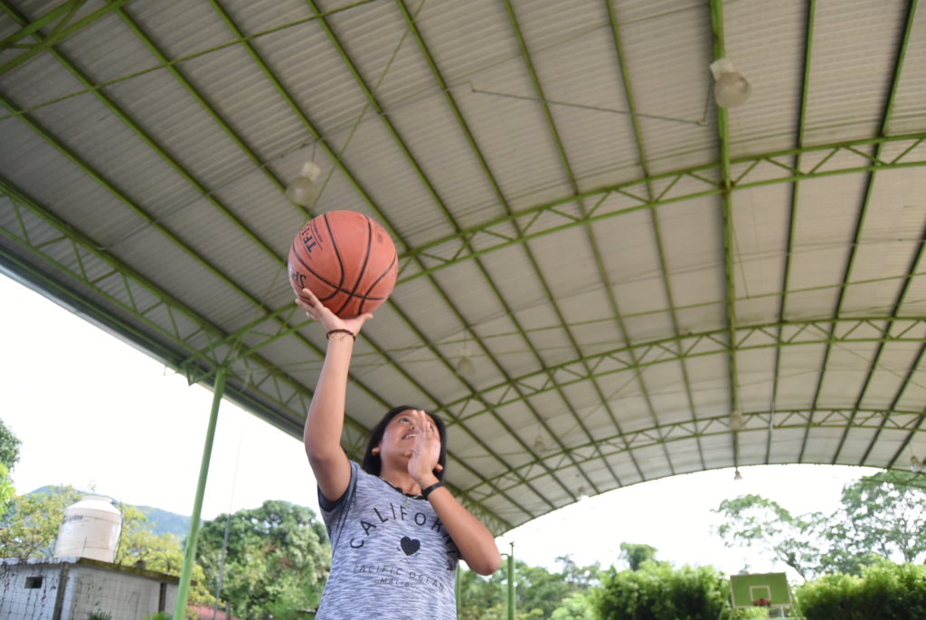 Young Indigenous Women Empowered with Basketball