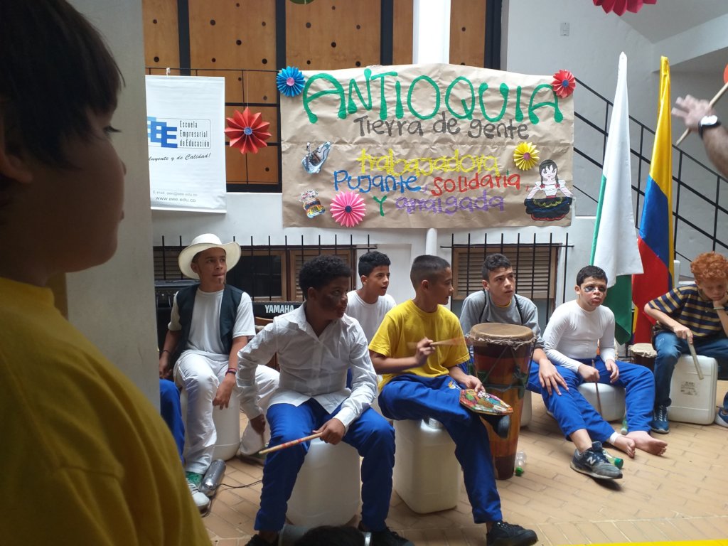 Building dreams for boys and girls in Antioquia.