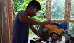 Learning how to cut bambu