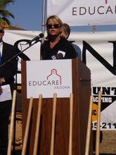 Ginger Ward Delivers Welcoming Remarks