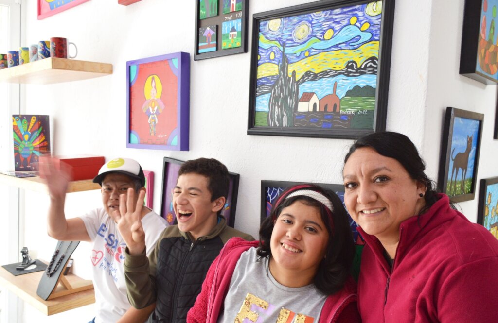 Help Adults with Disabilities in Mexico Create Art