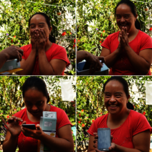 Rocio receiving her smart phone