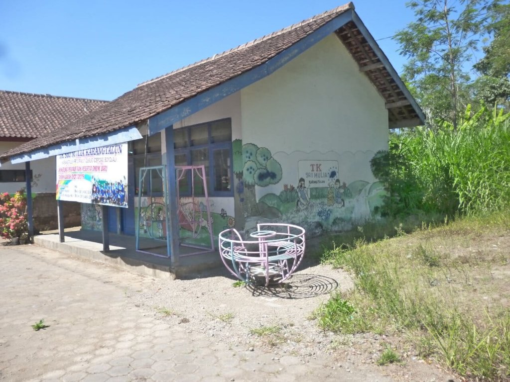 Help build Kindergarten in Central Java, Indonesia