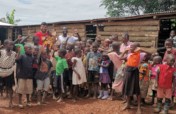 Building kindergarten for 100 kids in Uganda