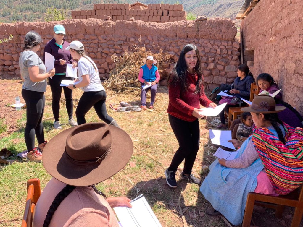 Empower Peruvian Women Living in Poverty
