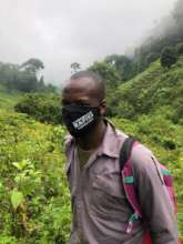 Porter wearing a mask in memory of Rafiki