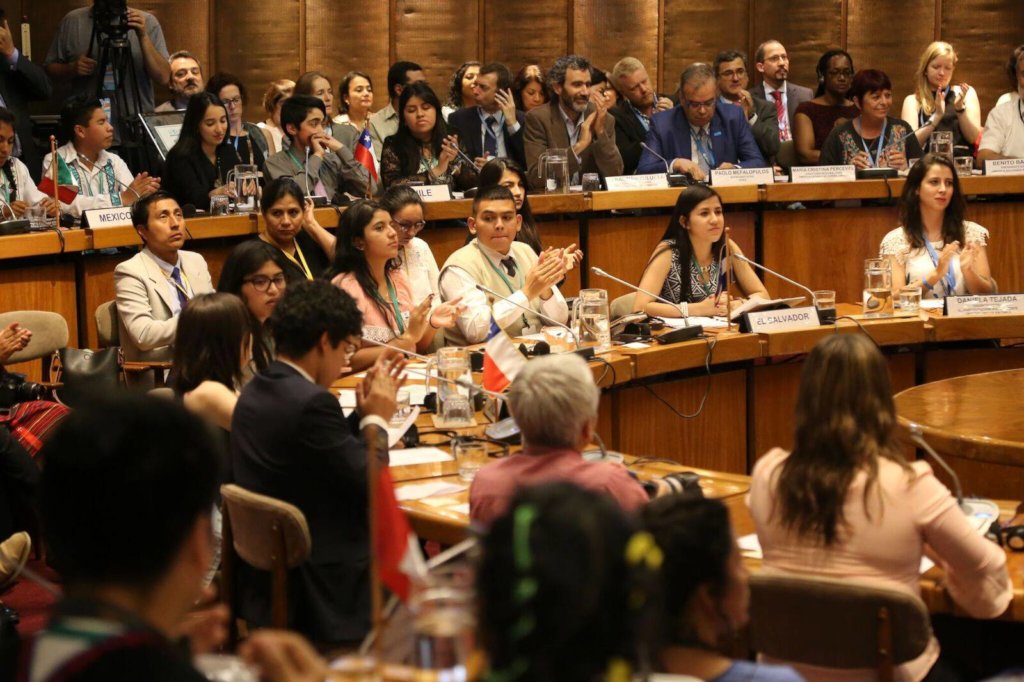 Cultivating youth social change leaders