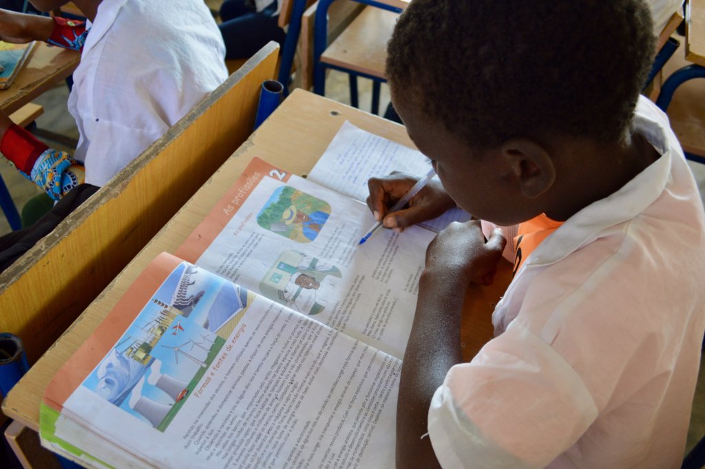 Give 300 Kids in Angola Access to Education