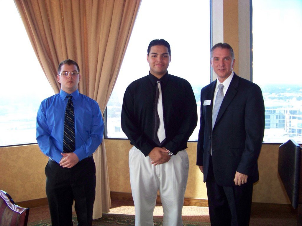 Roberto Benitez helping homeless kids in Orlando
