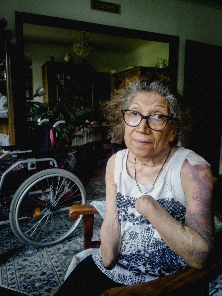 Help women to tell their stories