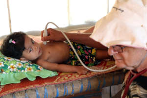 Screening a Burmese refugee child for heart defect