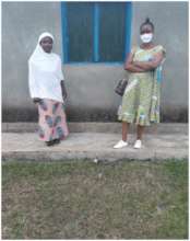 Sauda on the left, Solange on the right