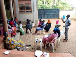 Parents listen to tactics on keeping girls safe
