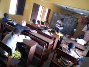 Students maintaining social distancing