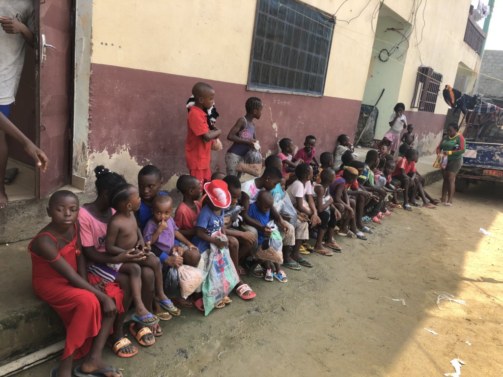 Rescue 300 displaced children in Cameroon
