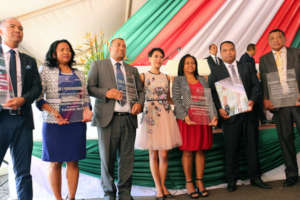 All 6 CSB awards - Fiadanana to the right