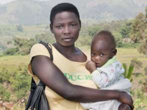 A mother Flees from South Sudan war into Uganda!