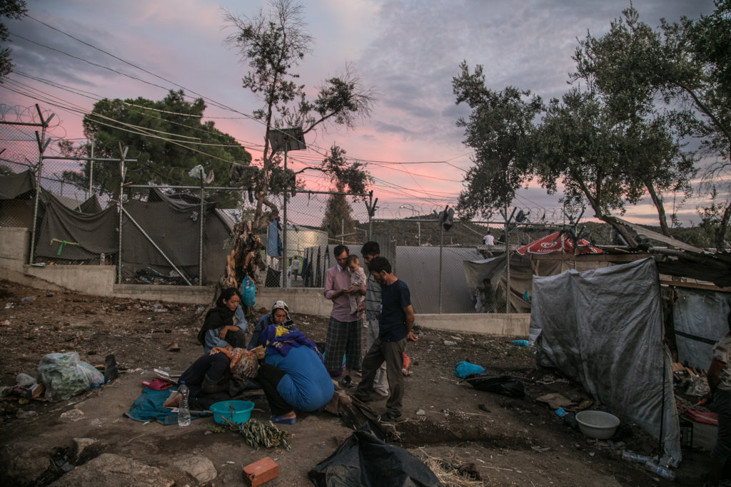 Support the unaccompanied refugee minors in Greece