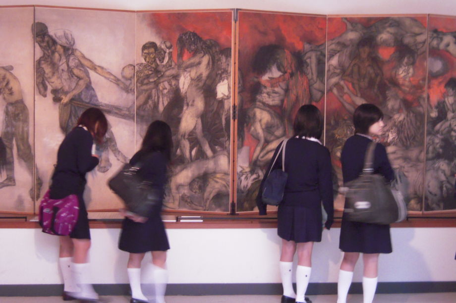 Create Virtual Tours to Share the Hiroshima Panels