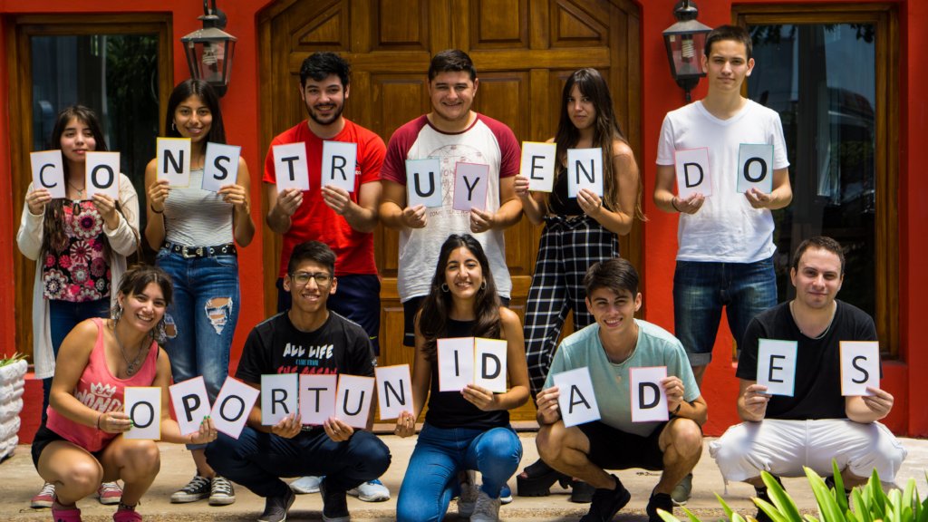 Help 11 youths to get a scholarship