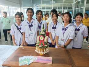 Winning team in traditional Thai flower sculpture