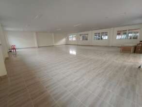 New, large MakeHerSpace room for all grade levels