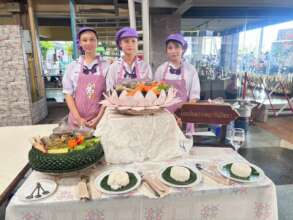 Thai Culinary 1st Place winners, grades 7-9