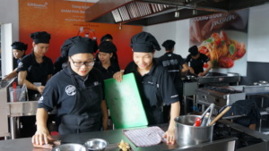 Females trainees in the kitchen