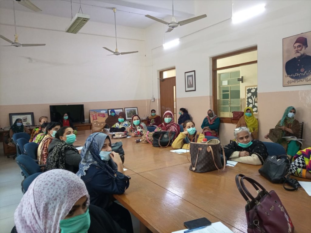 Teachers from SMB attending the workshop.