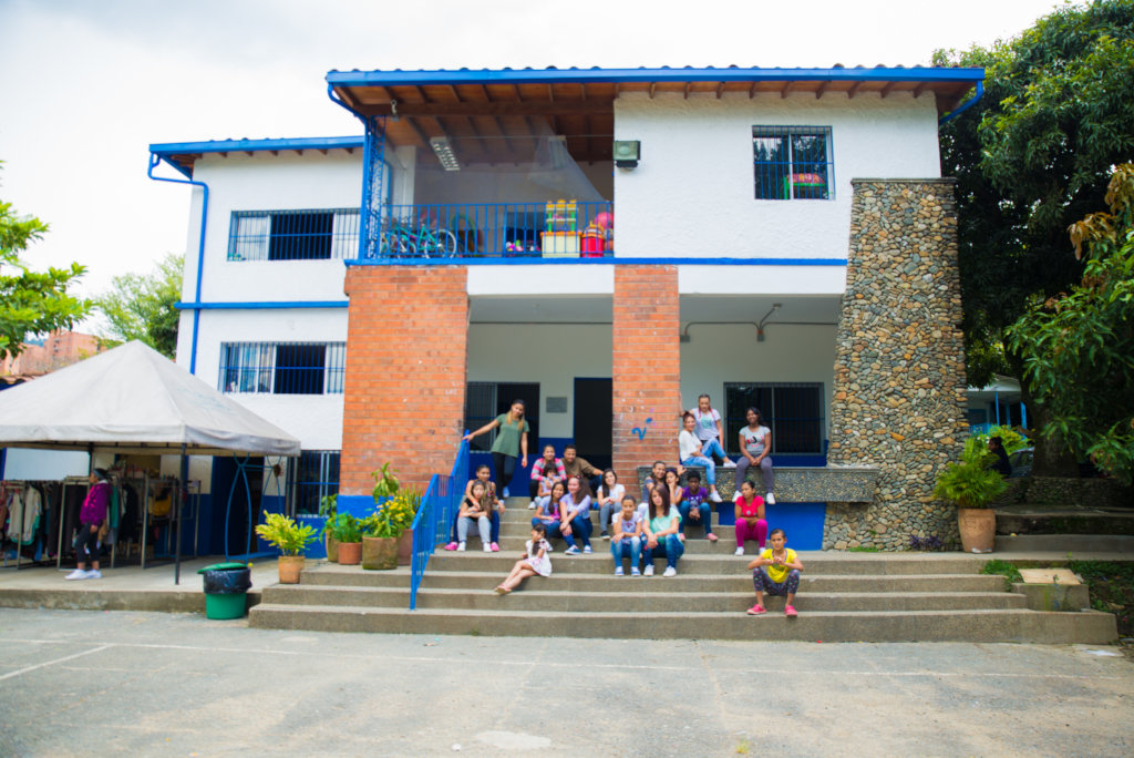 GIVE THE GIFT OF EDUCATION! YOU CAN CHANGE LIVES