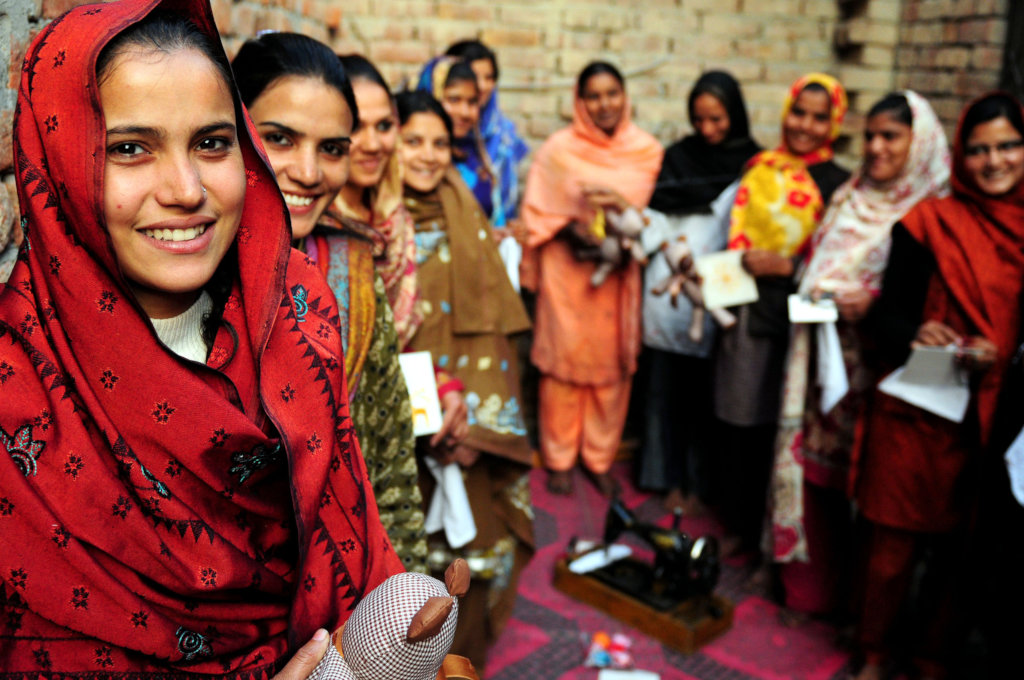 Help 300 women achieve Economic Independence