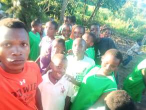 CHILDREN GETTING READY FOR SPORTS