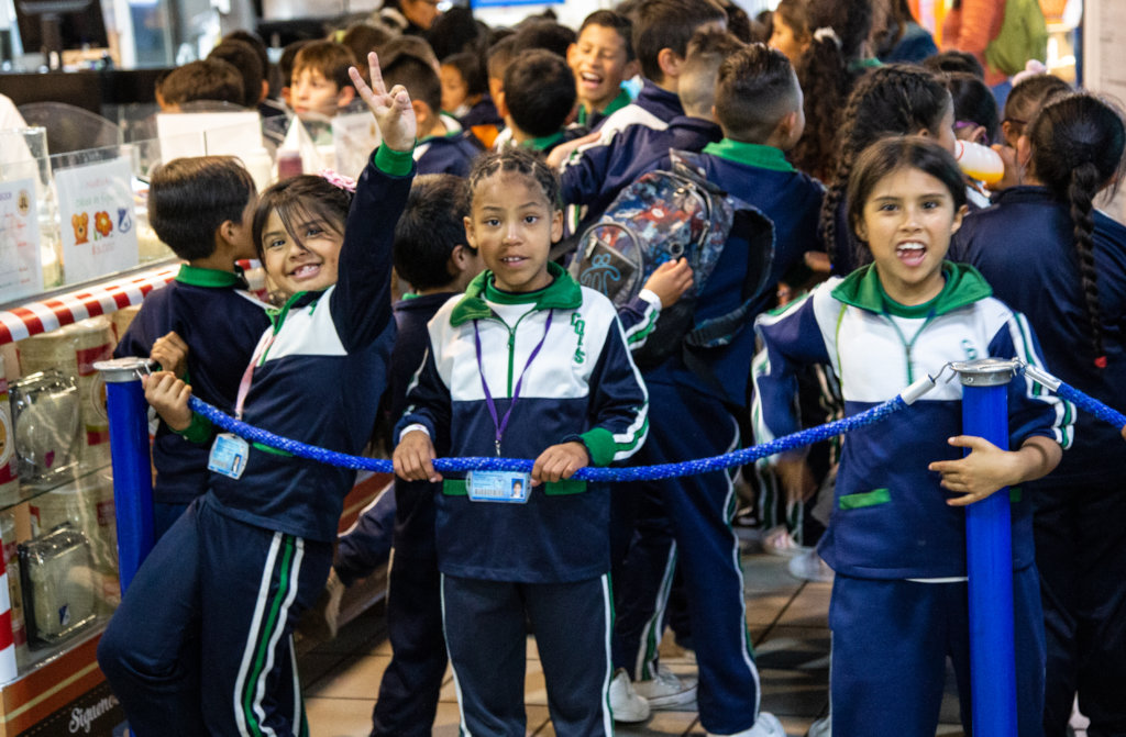 Sponsor a Science Camp for 40 migrant kids -Bogota