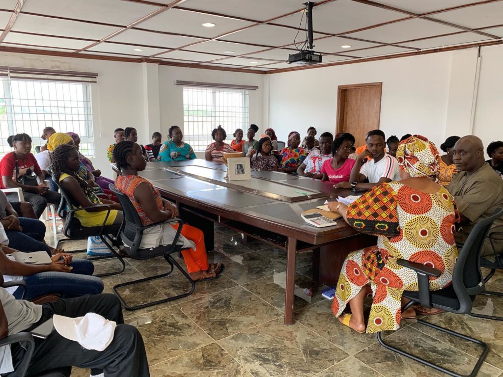 Provide menstrual products to 66 girls in Liberia