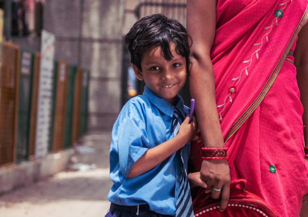 Help Aria Bring Digital Reading to Kids in India