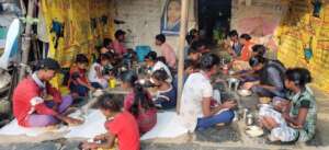 Daily Meal to slum children
