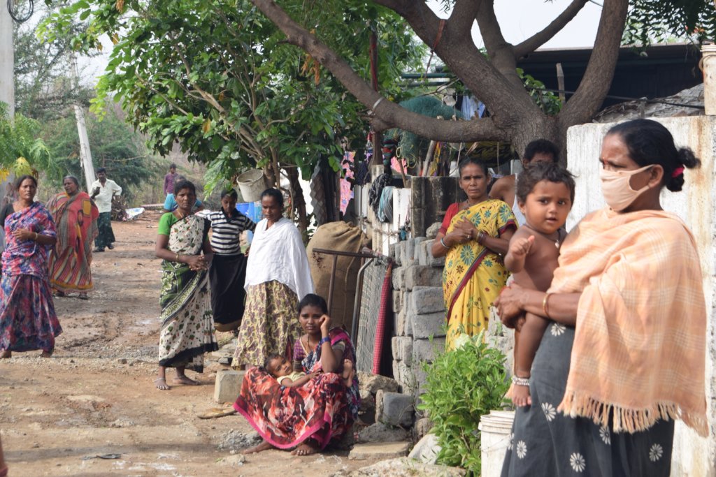 Provide Daily Nutritious Meals to Slum Children