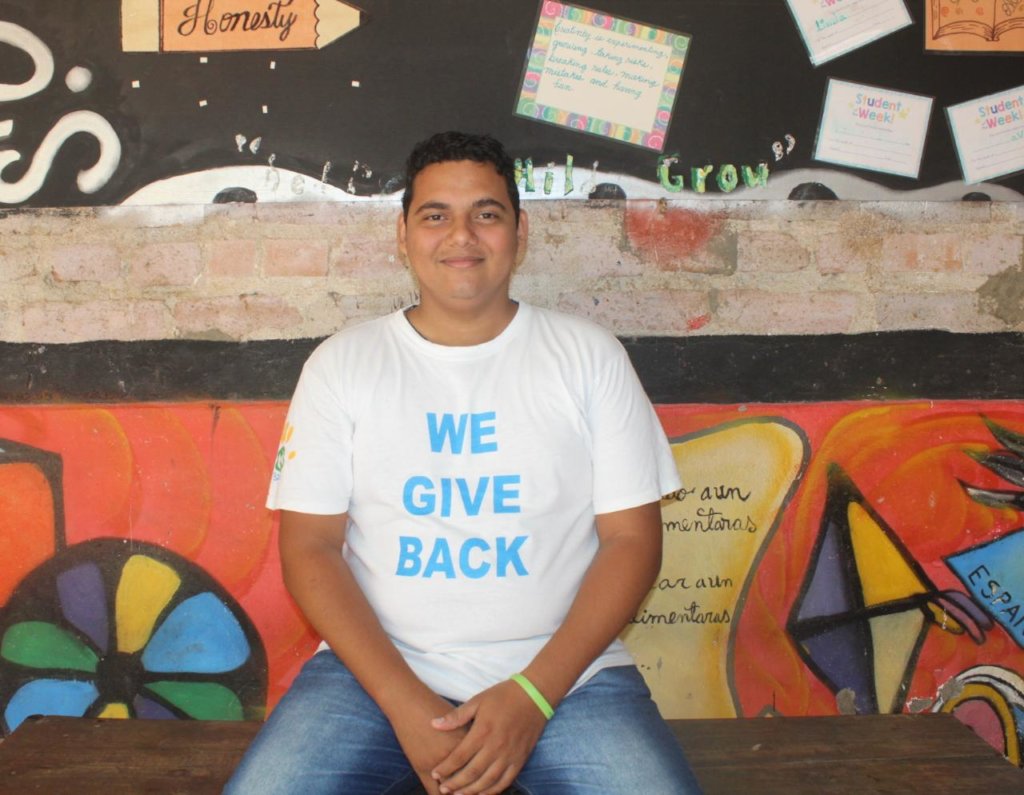 Help 6 Teachers Provide Virtual ESL Education