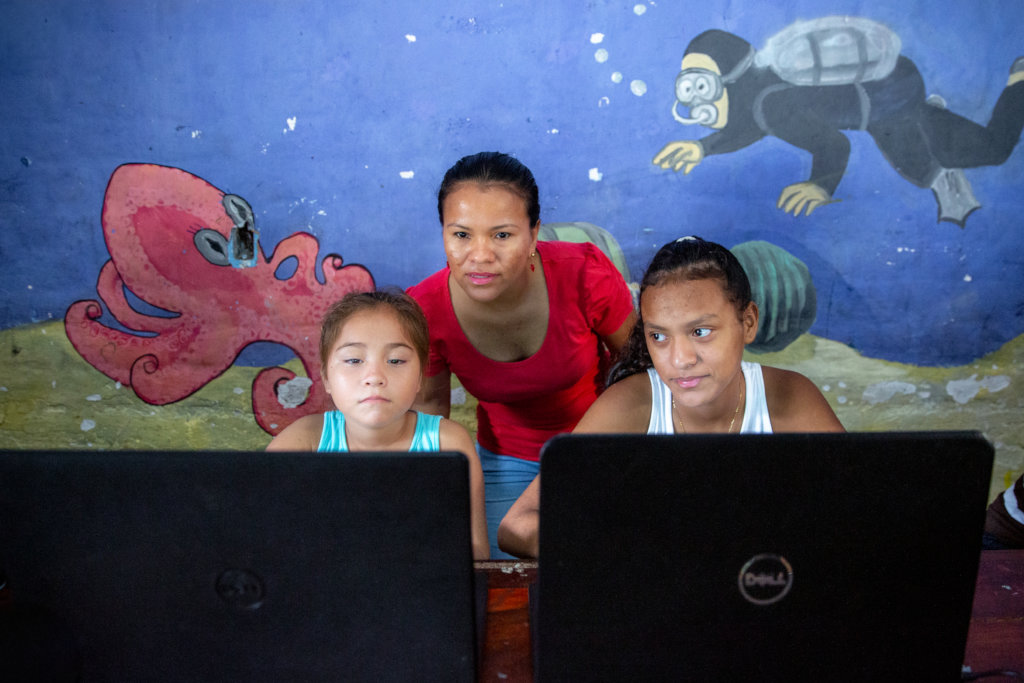 Help 6 Teachers Provide Virtual ESL Education