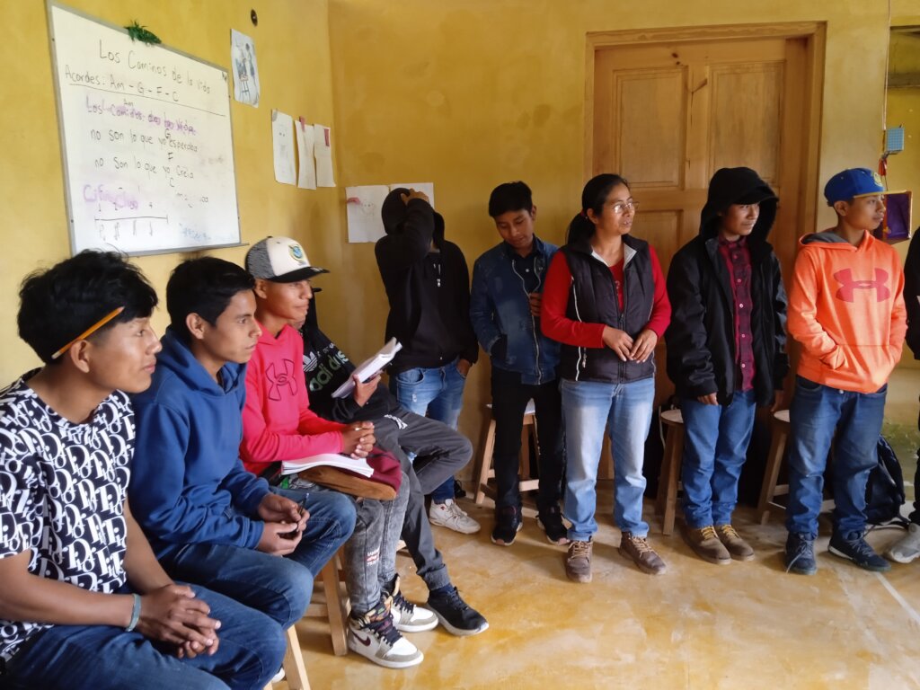 Improve quality of health and education in Mexico