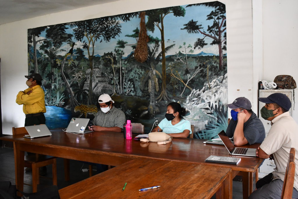 Refresher Course: Photo by Sayuri Tzul/Ya'axche