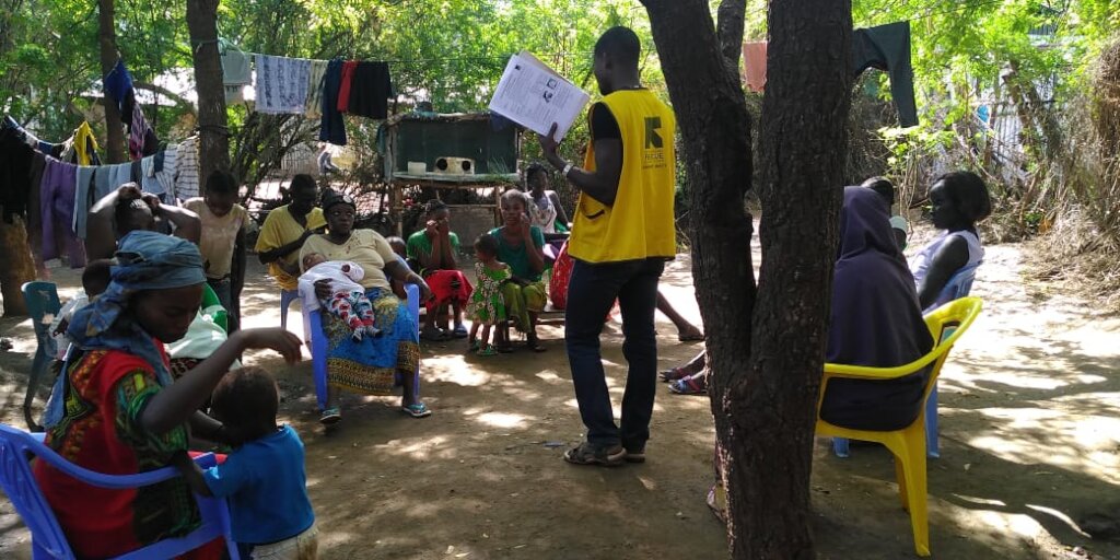 IRC community health worker in Kenya