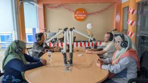 Talking about Greenworks on Ternate radio