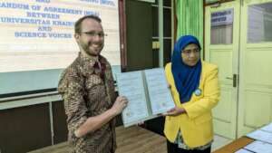 Signing a 5-year agreement with Khairun University