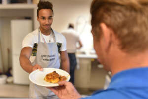 House Elisabeth Food Distribution (c)Caritas Sbg