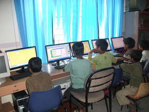 Computer class at Street Smart