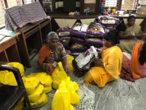 Food Donation to poor daily wage labours in india