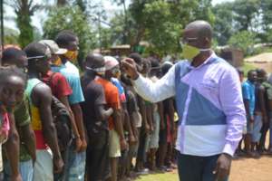 Beneficiaries receiving ration